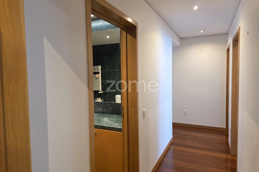 Apartamento T3 para Venda em Ramalde Foto 31