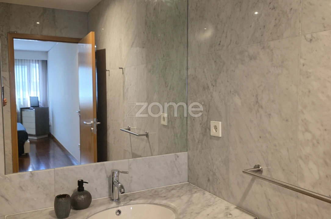 Apartamento T3 para Venda em Ramalde Foto 36