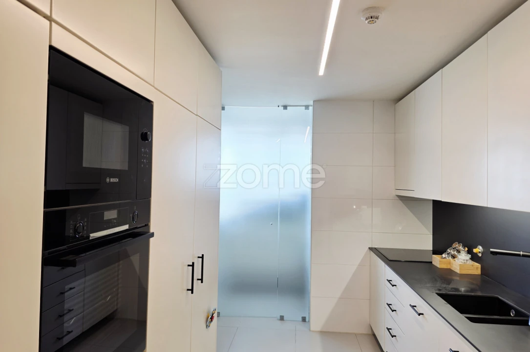 Apartamento T3 para Venda em Ramalde Foto 24