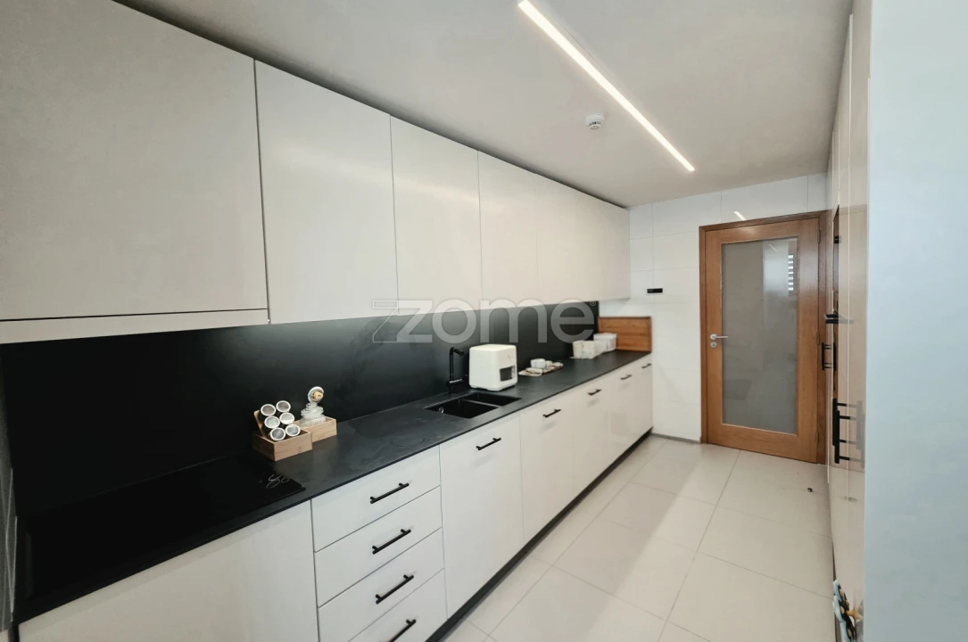 Apartamento T3 para Venda em Ramalde Foto 20