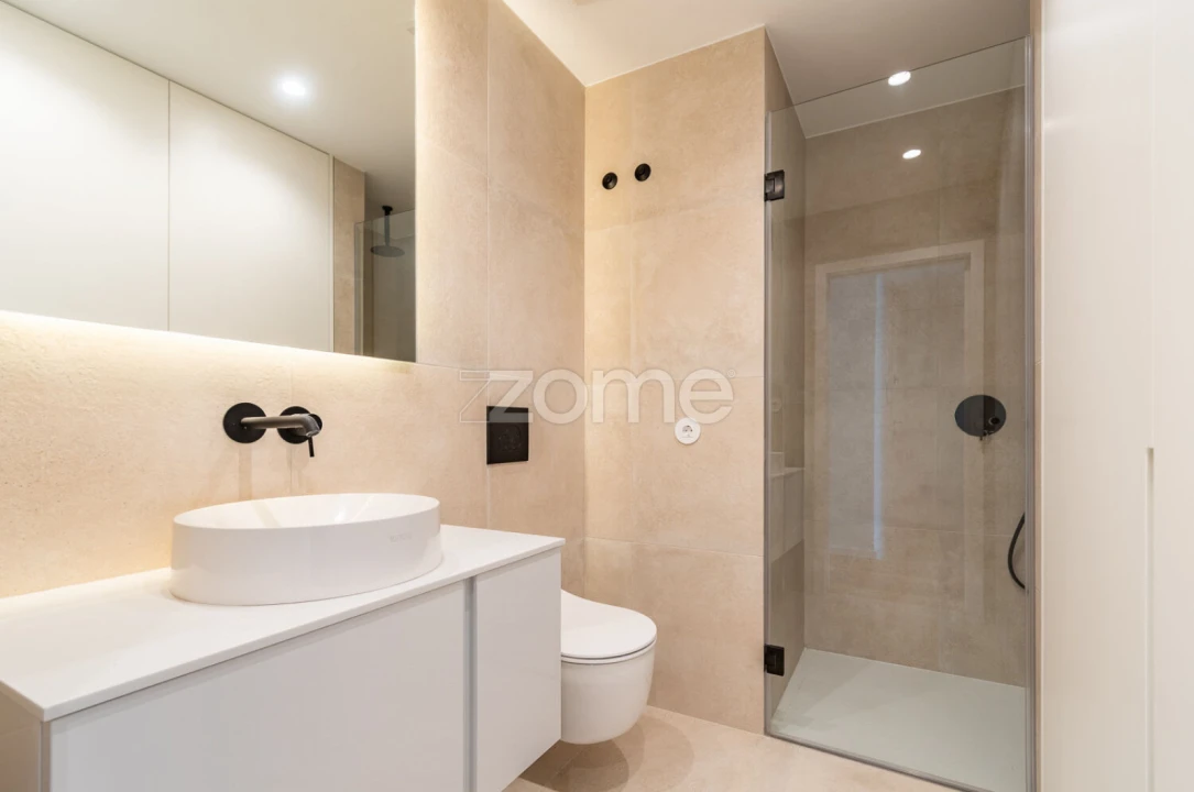 Apartamento T2 para Venda em Canidelo Foto 9