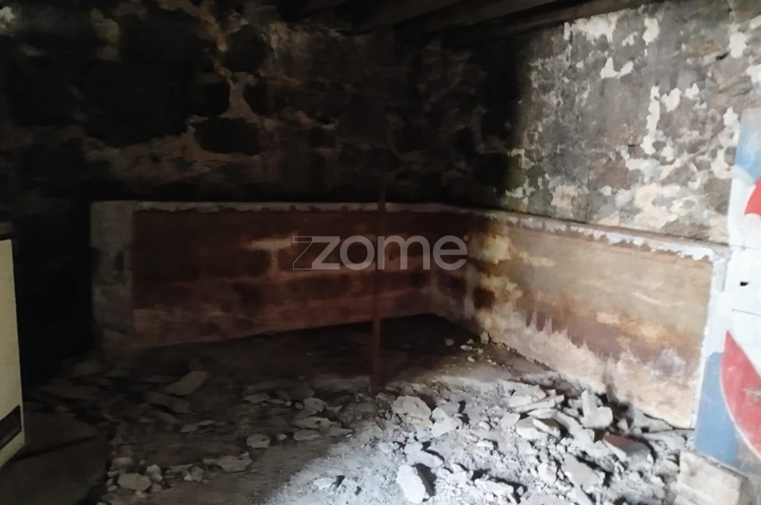 Moradia T8 para Venda em Currelos, Papízios e Sobral Foto 3