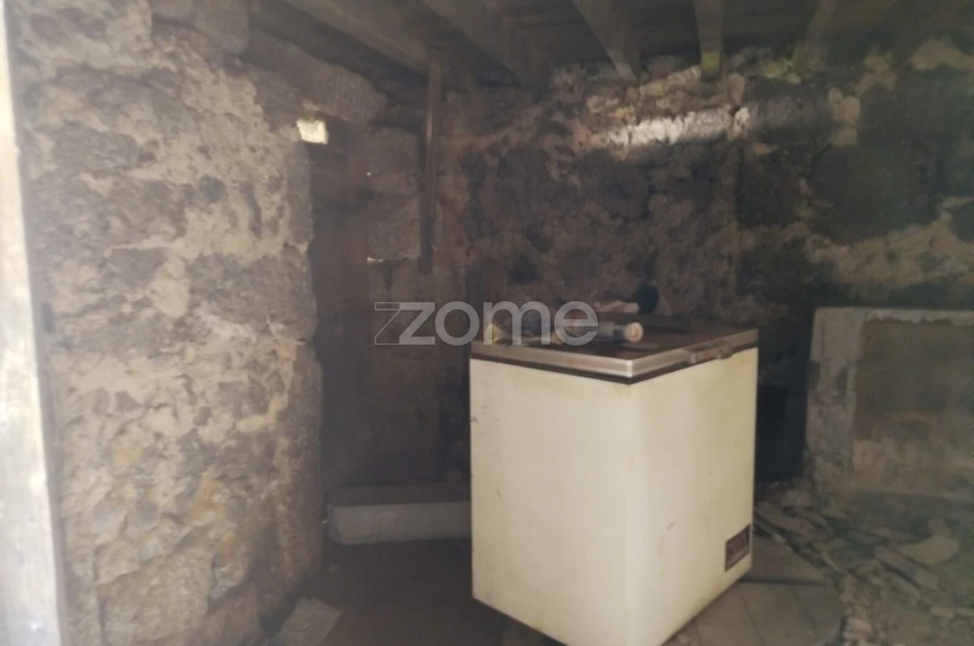 Moradia T8 para Venda em Currelos, Papízios e Sobral Foto 26