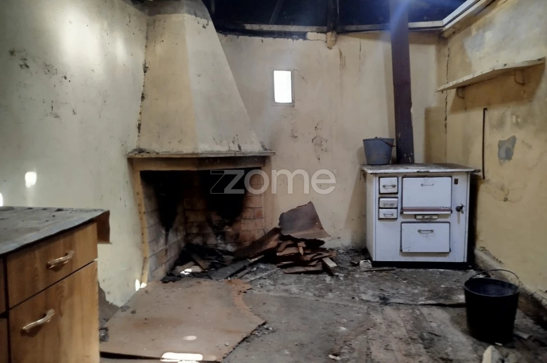 Moradia T8 para Venda em Currelos, Papízios e Sobral Foto 36