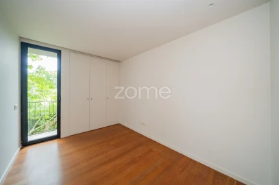 Moradia T4 para Venda em Arcozelo