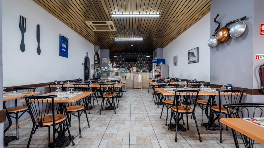Negócio para Venda em Armação de Pera