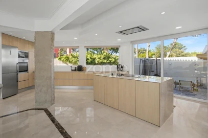 Moradia T5 para Venda em Alcabideche