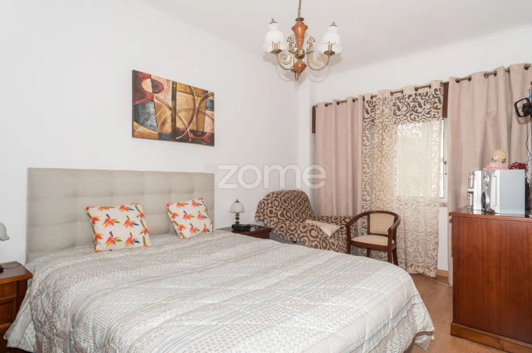 Apartamento T3 para Venda em Laranjeiro e Feijó Foto 3
