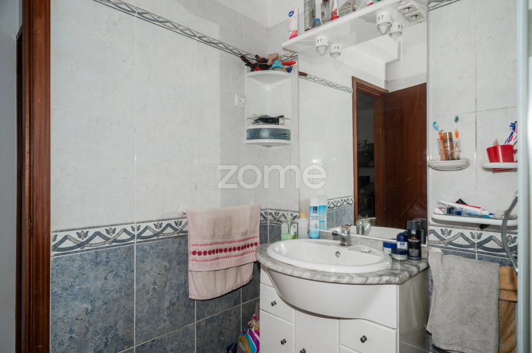 Apartamento T3 para Venda em Laranjeiro e Feijó Foto 15