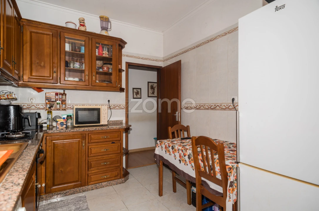 Apartamento T3 para Venda em Laranjeiro e Feijó Foto 18