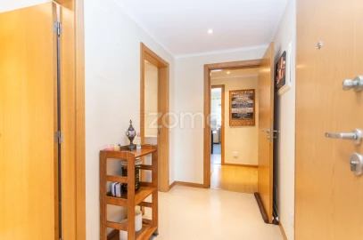 Apartamento T3 para Venda em Corroios