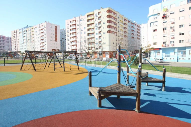 Apartamento T3 para Venda em Corroios Foto 20