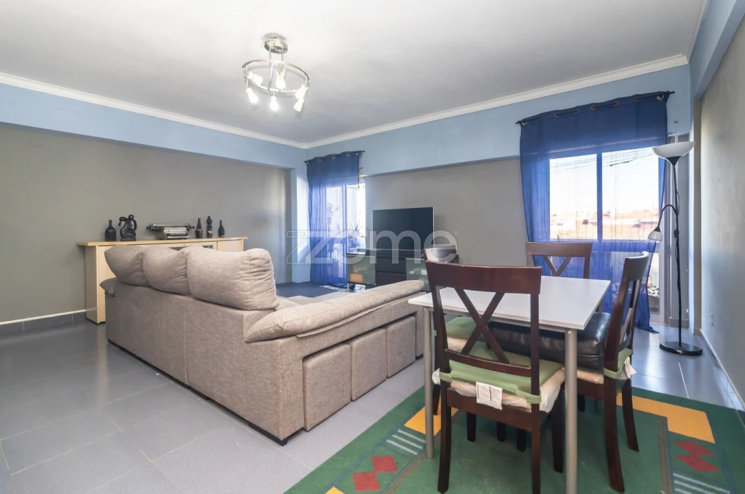 Apartamento T3 para Venda em Seixal, Arrentela e Aldeia de Paio Pires Foto 5