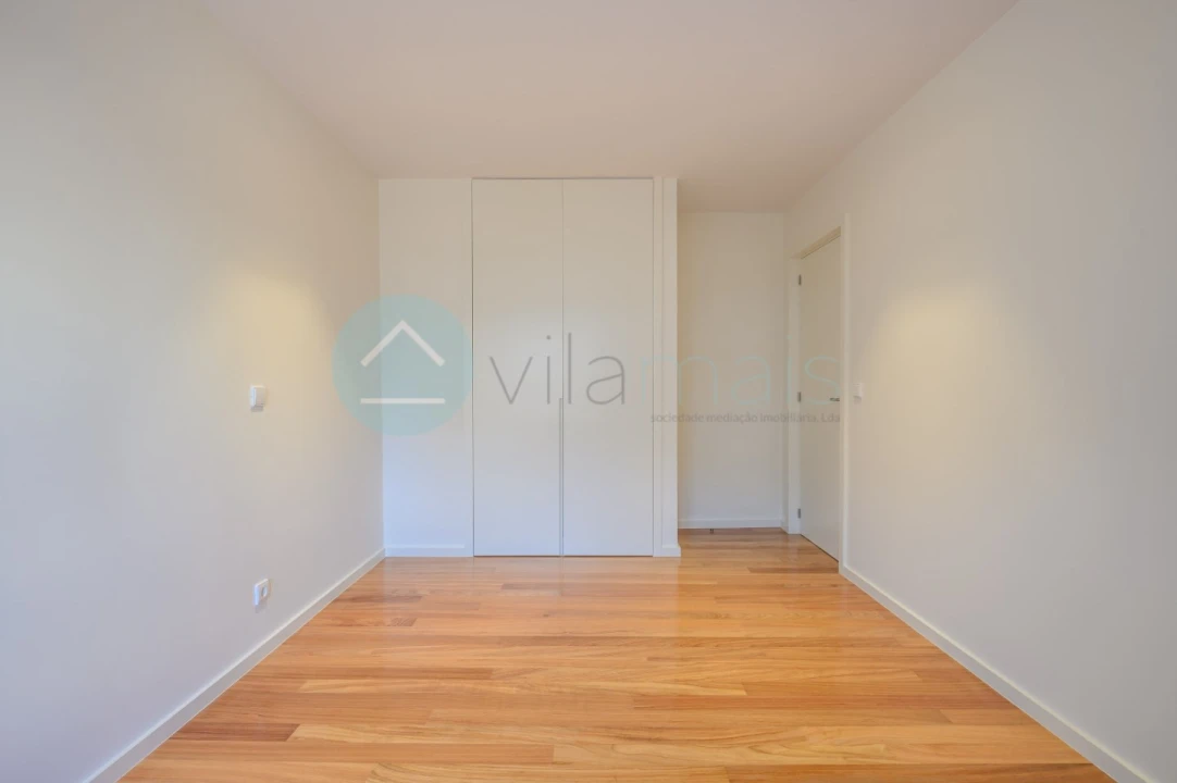 Apartamento T3 para Venda em Vila Nova da Telha Foto 11
