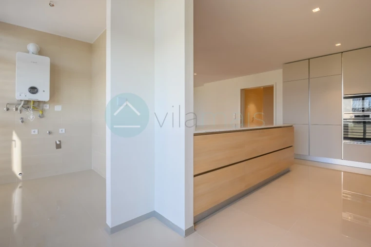 Apartamento T3 para Venda em Vila Nova da Telha Foto 4