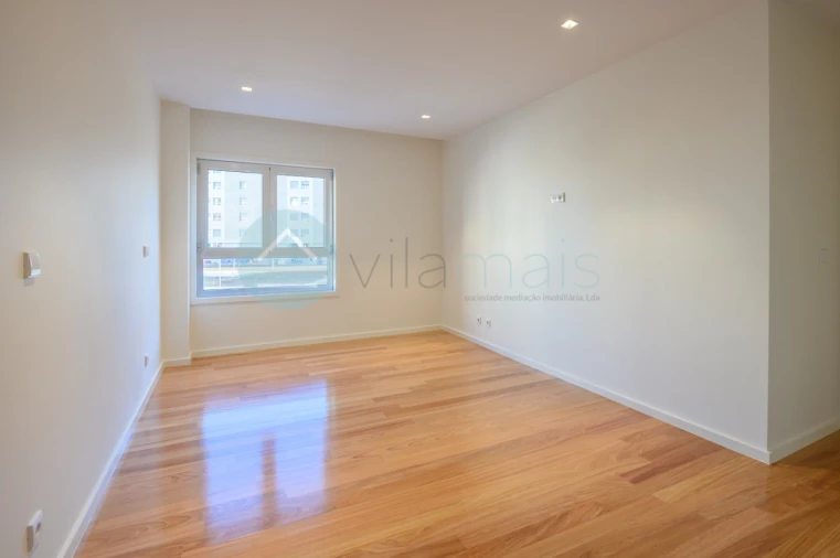 Apartamento T3 para Venda em Vila Nova da Telha Foto 20