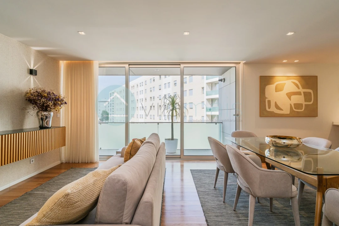 Apartamento T3 para Venda em Vila Nova da Telha Foto 9