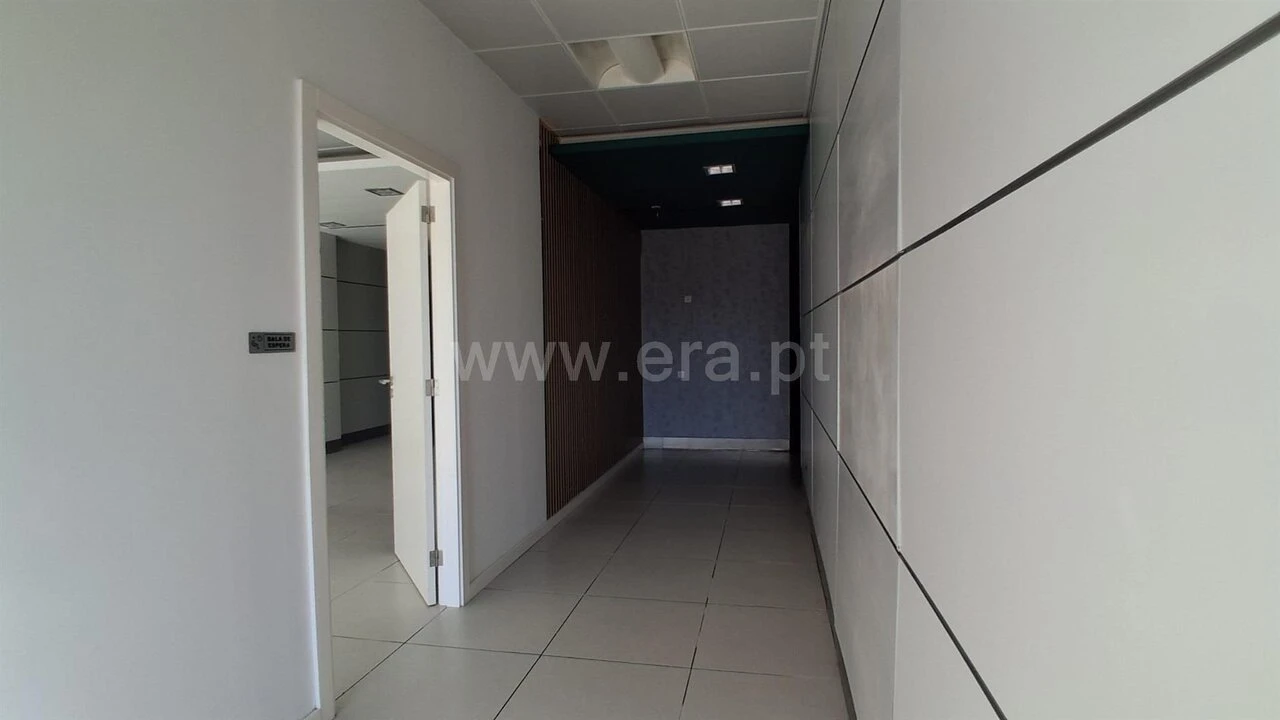 Loja para Arrendamento em Real, Ataíde e Oliveira Foto 3