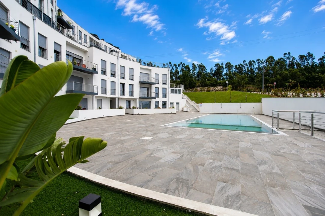 Apartamento T4 para Venda em Pombal Foto 2