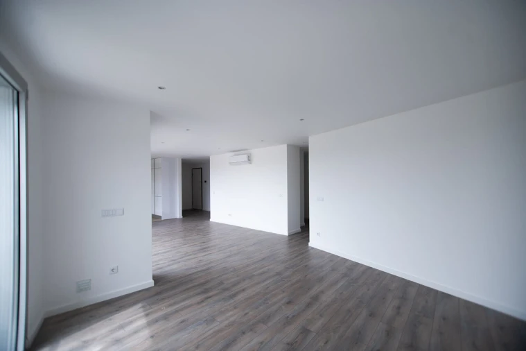 Apartamento T4 para Venda em Pombal Foto 35