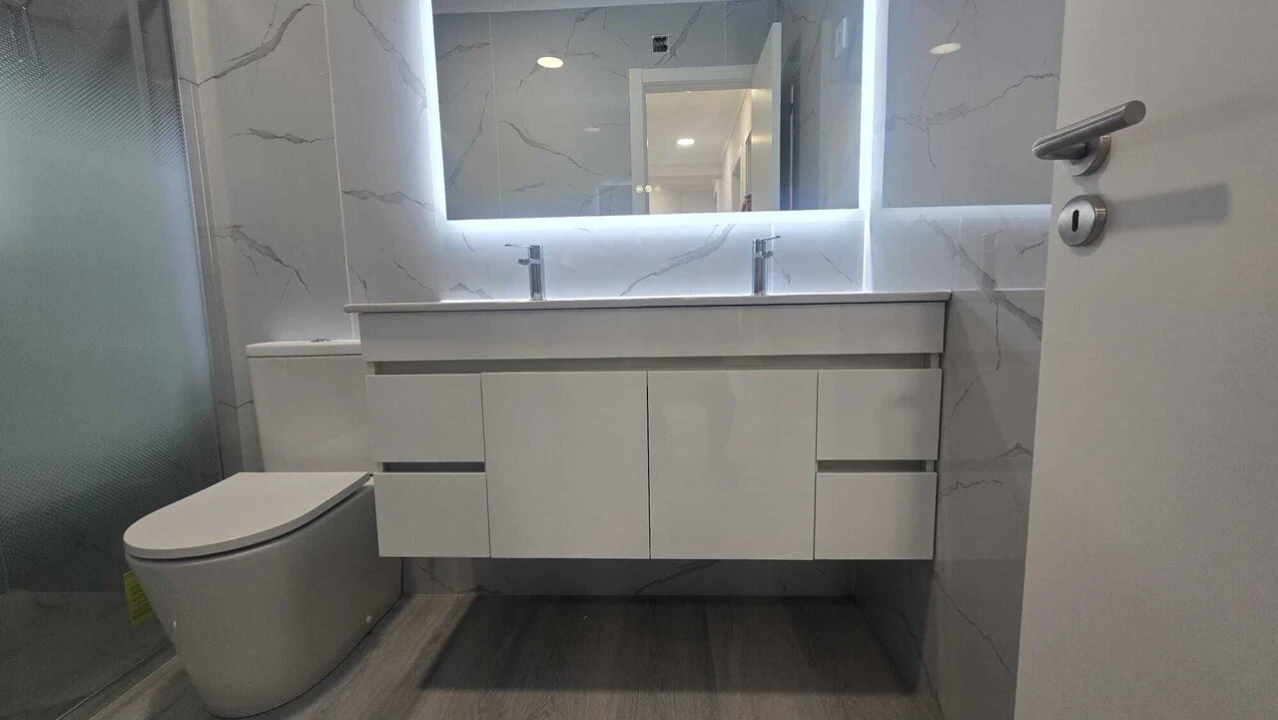 Apartamento T4 para Venda em Amora Foto 6