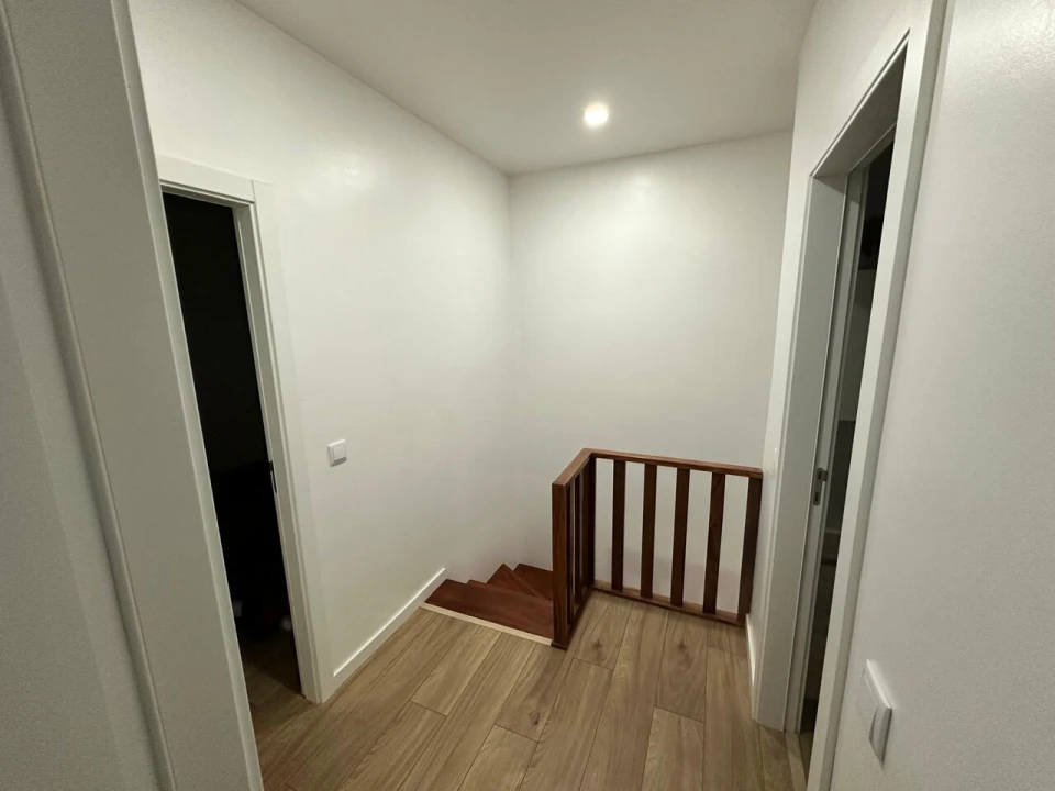 Moradia T3 para Venda em Nossa Sra de Fatima Foto 3