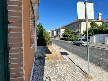 Moradia T3 para Venda em Nossa Sra de Fatima