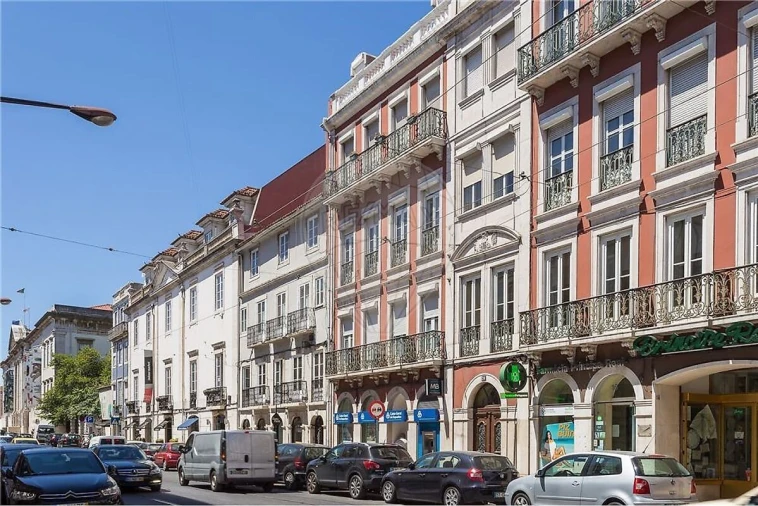 Apartamento T3 para Venda em Misericórdia Foto 40