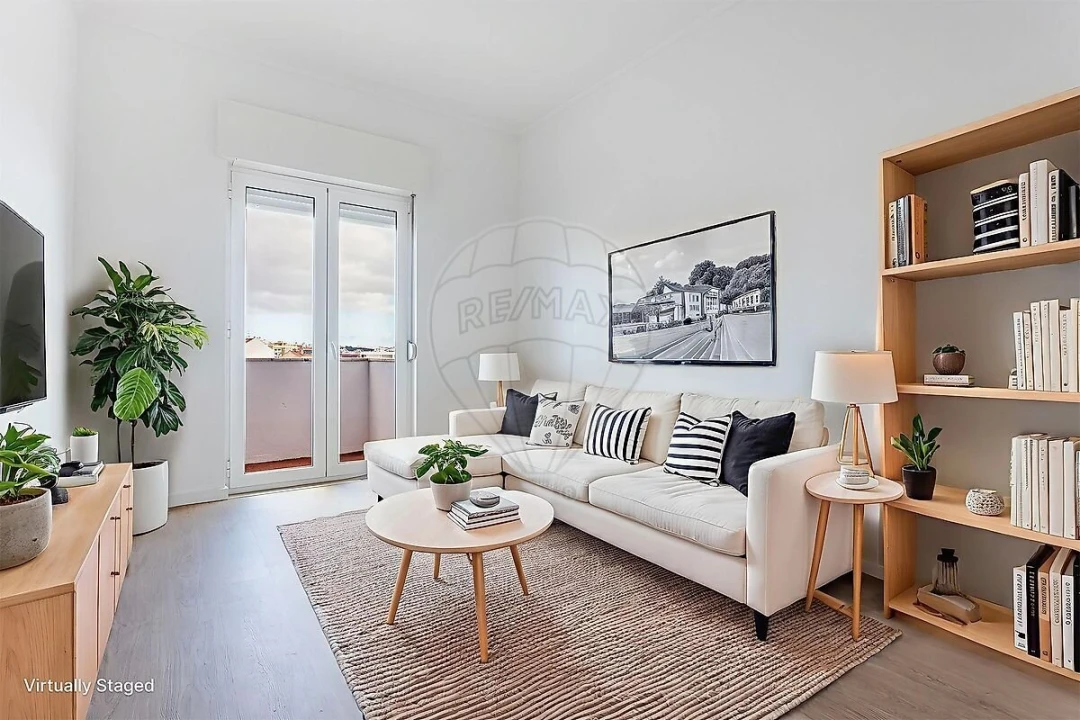 Apartamento T2 para Venda em Ajuda Foto 1