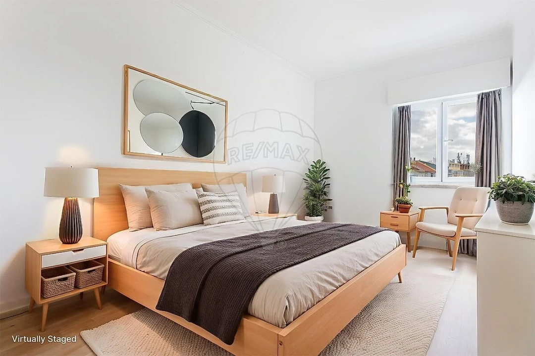 Apartamento T2 para Venda em Ajuda Foto 2