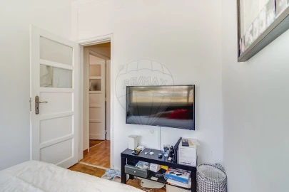Apartamento T6 para Venda em Queluz e Belas