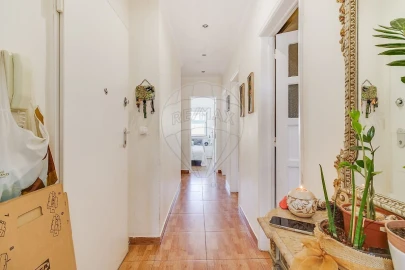 Apartamento T6 para Venda em Queluz e Belas