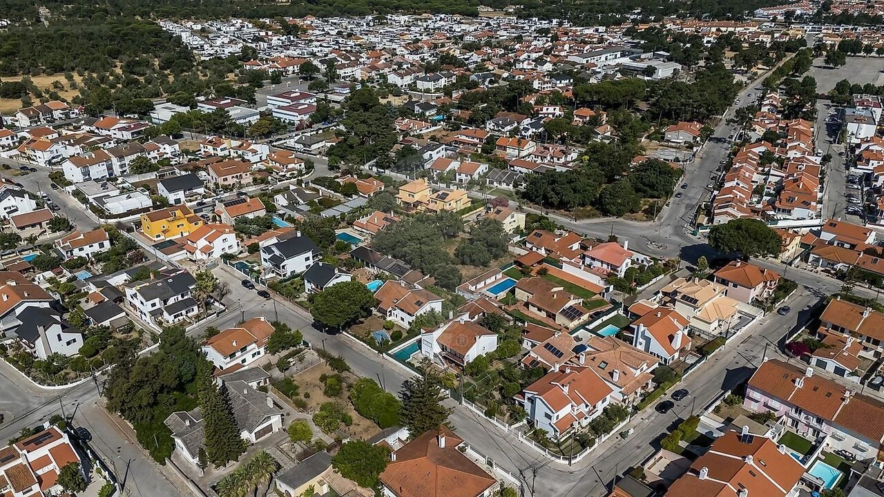 Terreno para Venda em Azeitão (São Lourenço e São Simão) Foto 7