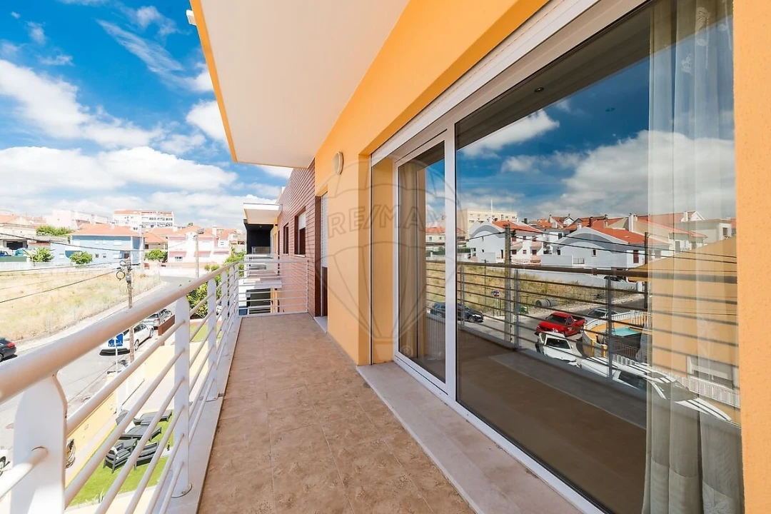 Moradia T4 para Venda em Camarate, Unhos e Apelação Foto 35