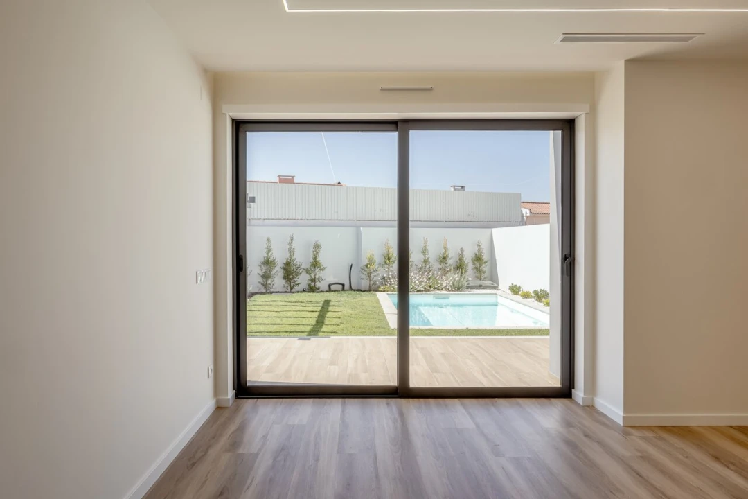 Moradia T3 para Venda em Carcavelos e Parede Foto 8