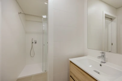 Moradia T3 para Venda em Carcavelos e Parede