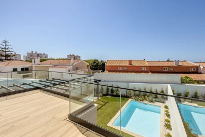 Moradia T3 para Venda em Carcavelos e Parede