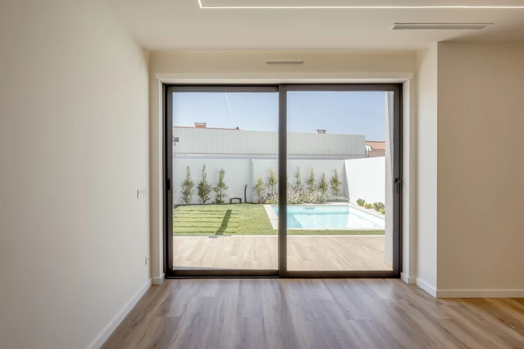 Moradia T3 para Venda em Carcavelos e Parede Foto 8