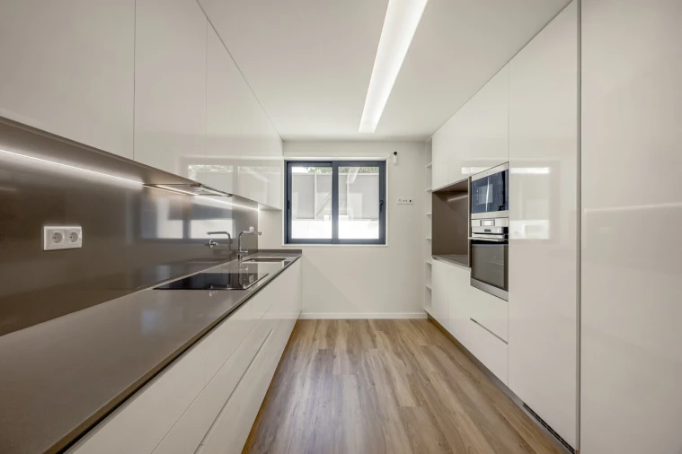 Moradia T3 para Venda em Carcavelos e Parede Foto 6