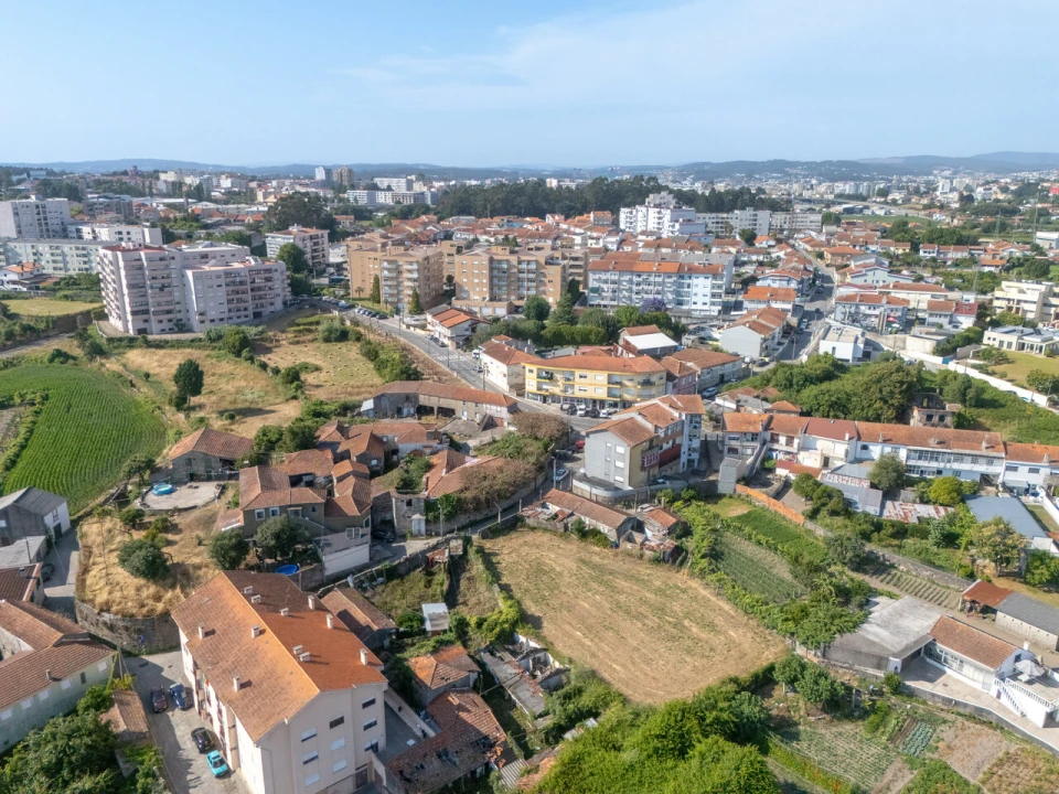 Terreno para Venda em Rio Tinto Foto 3