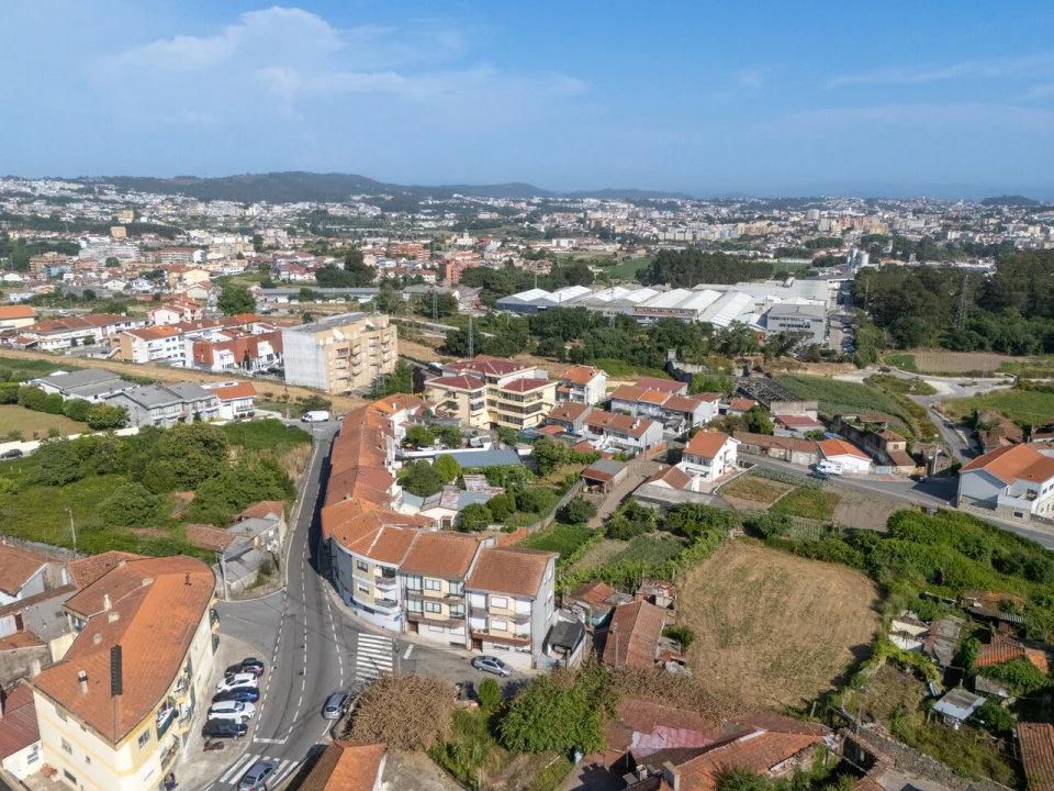 Terreno para Venda em Rio Tinto Foto 7