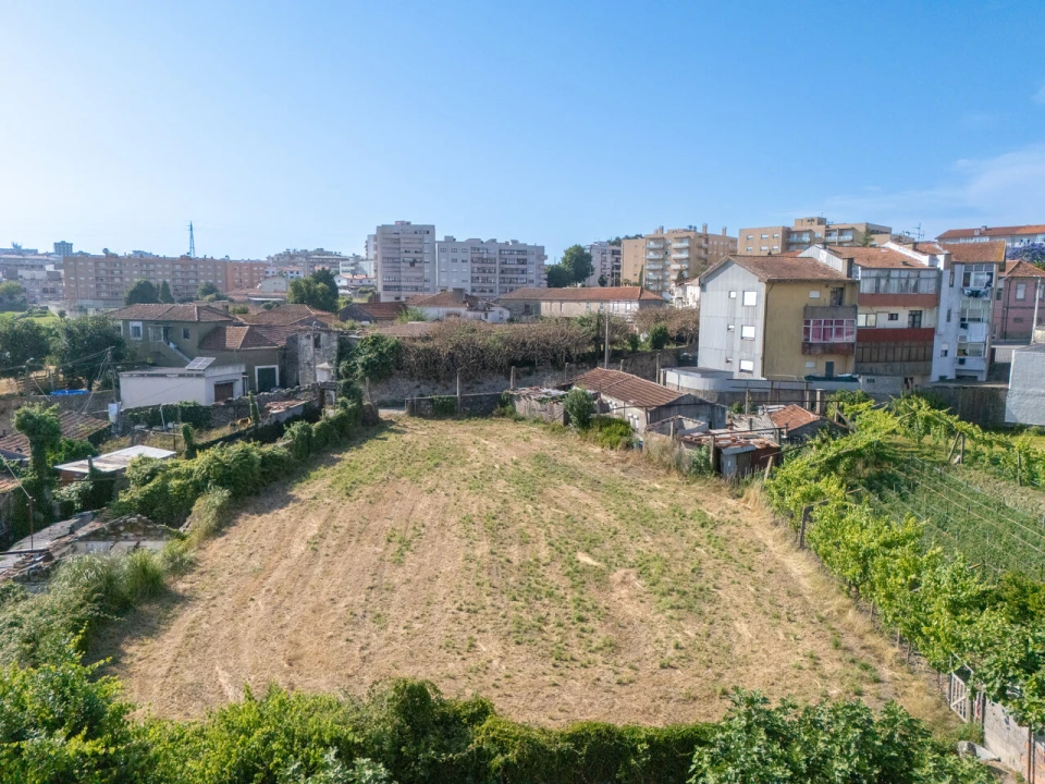 Terreno para Venda em Rio Tinto Foto 9