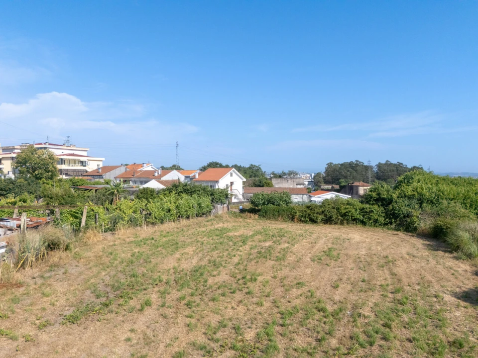 Terreno para Venda em Rio Tinto Foto 11