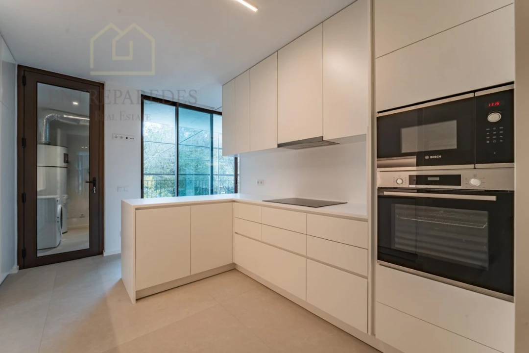Apartamento T3 para Venda em Mafamude e Vilar do Paraíso Foto 3