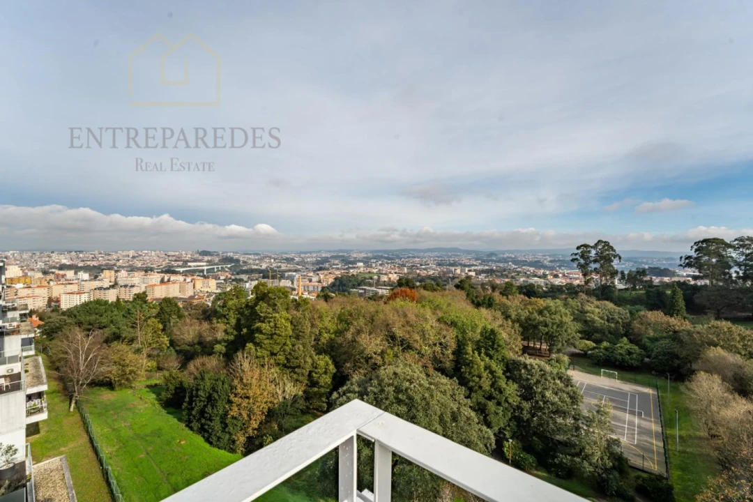 Apartamento T3 para Venda em Mafamude e Vilar do Paraíso Foto 17