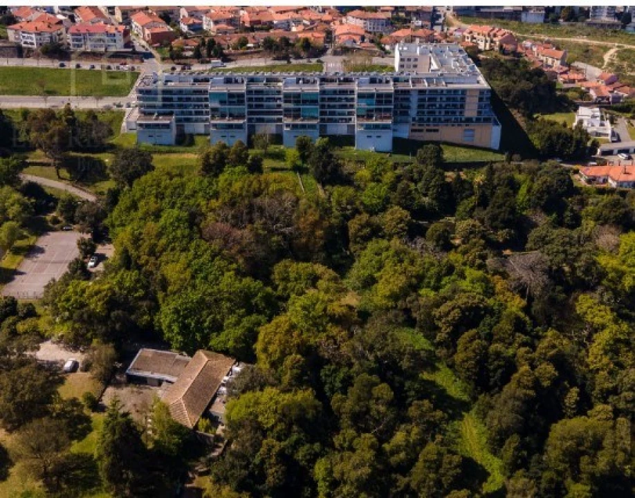 Apartamento T3 para Venda em Mafamude e Vilar do Paraíso Foto 42
