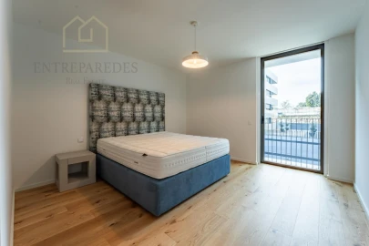Apartamento T3 para Venda em Mafamude e Vilar do Paraíso