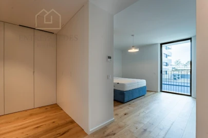 Apartamento T3 para Venda em Mafamude e Vilar do Paraíso
