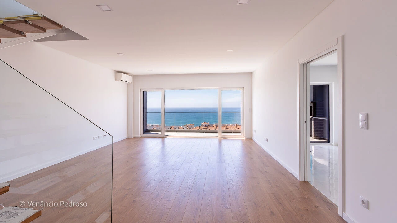Apartamento T3 para Venda em Ericeira Foto 2