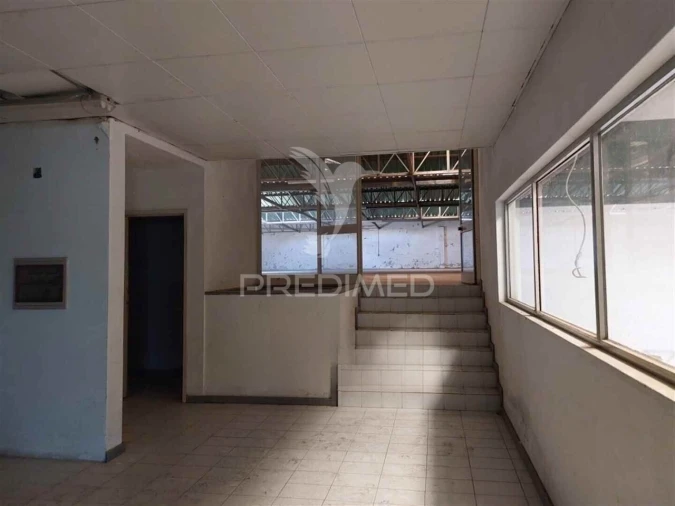 Armazém para Venda em Silvalde Foto 16